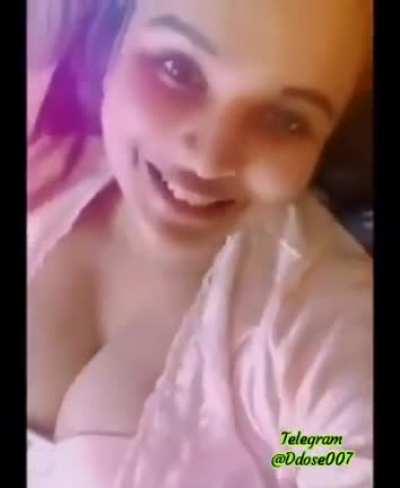 🥵 Famous Insta Model ❤️Kritika aka AkkityMai❤️ Latest Exclusive Paid Content UNLOCKED Premium Nudes & 6 VIDEO'S Full Nipslip & Topless Boobs Play!! Don't Miss 🥰🔥