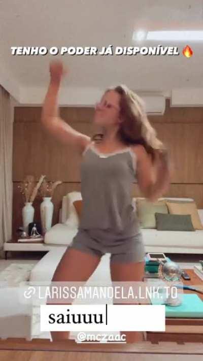 Larissa Manoela farol aceso ig