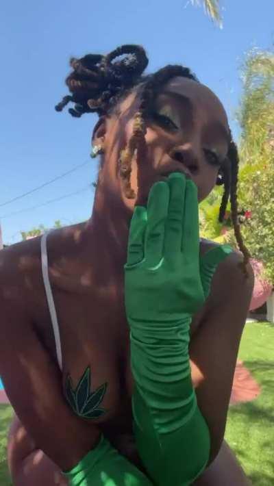 Did everyone have a good 420?