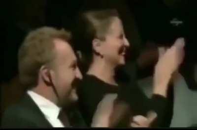 KDWŞOXQMDPQODJQLDK ulan şu adam çok komik yav