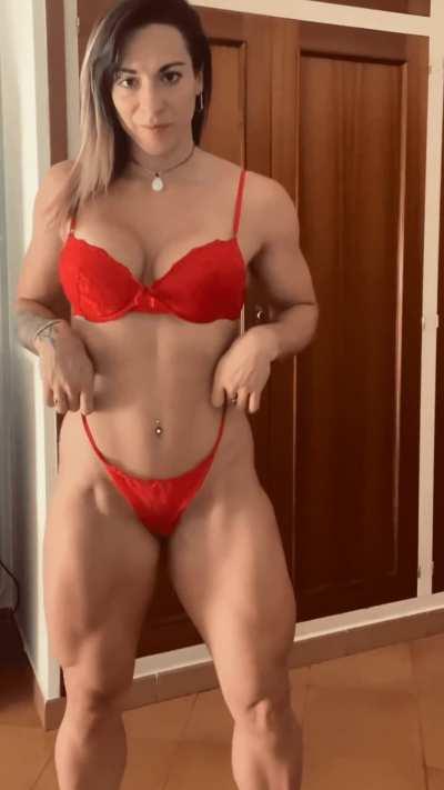 Do you get hard when muscular girls flex