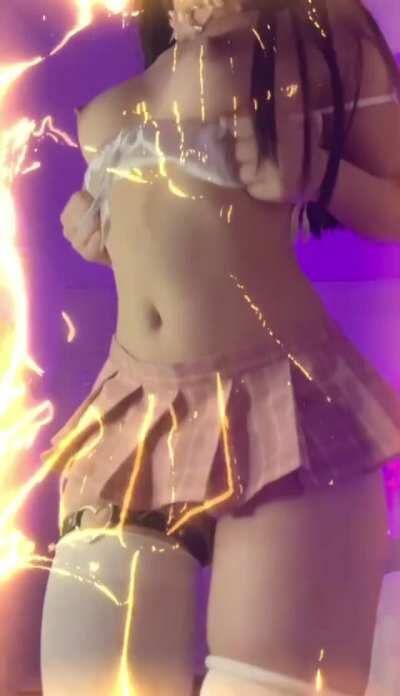 Thought this new filter was really cute but it would be better with boobs ☺️