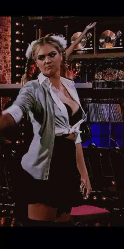 Kate upton @Kateupton