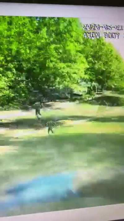 Moco Rapper Squeak Running From Police