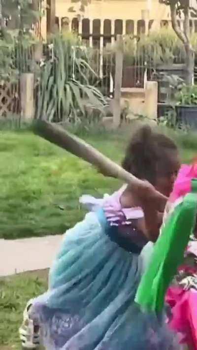 Acho que ela quer muito o doce