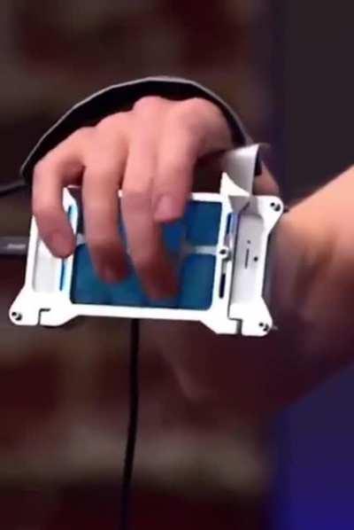 До чего техника дошла