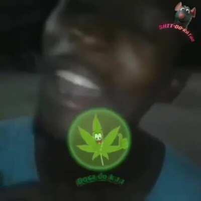 Alguém quer comprar? 😳👉👈