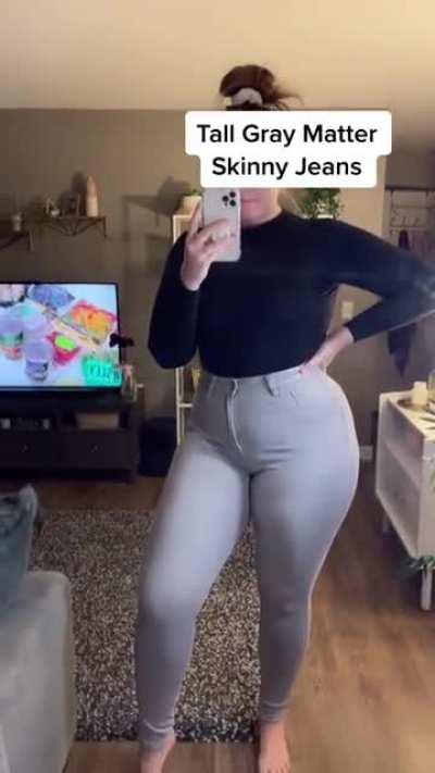 Thighs thick as fuck. Could probably fit my whole body in one of her pants legs 😩💕