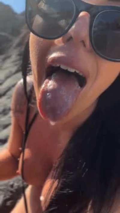 I love showing off his huge load 💦💦💦