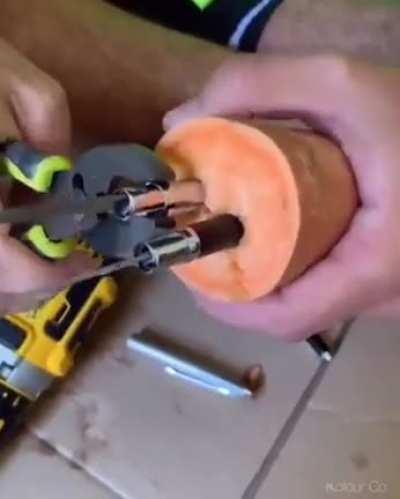 Vegan knives:-10 hunger and +10 sneak