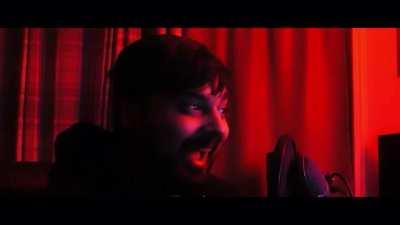 Look at this ordinary g*amer laughing at a 9/11 victim in his new video 😡😡