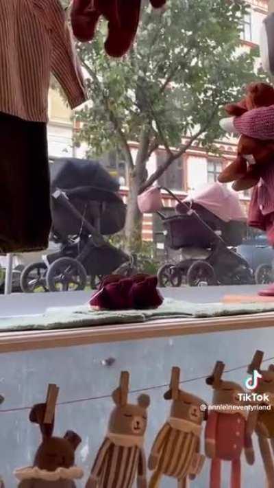 In Denmark, babies are left outside to sleep without the fear of being kidnapped. Imagine feeling this safe in a country.