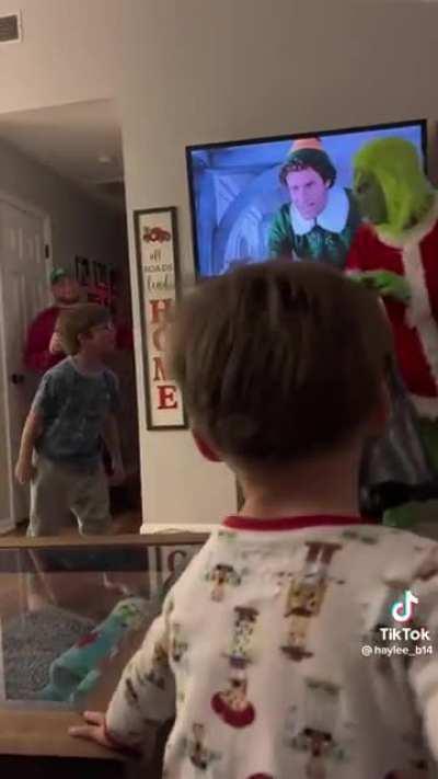 The grinch came to steal presents from the wrong house