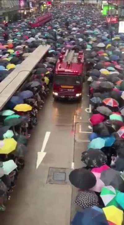 Crowd during a Hong Kong protest parts, making way for an emergency vehicle and providing an example to the world of how to protest. Sadly, CCP owns part of Reddit so don’t expect this to stay up long.