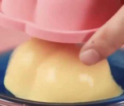 That ass do be lookin like a snack doe