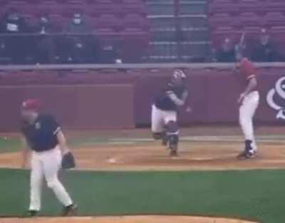 No Sound But I Can Still Hear This. (bonk)