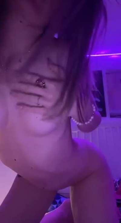 No OF! My Premium is on SALE! 💲🔞🍑 Premium Story Access, Sexting Sessions and Video Calls! 🔥add plz Snap me:asore863