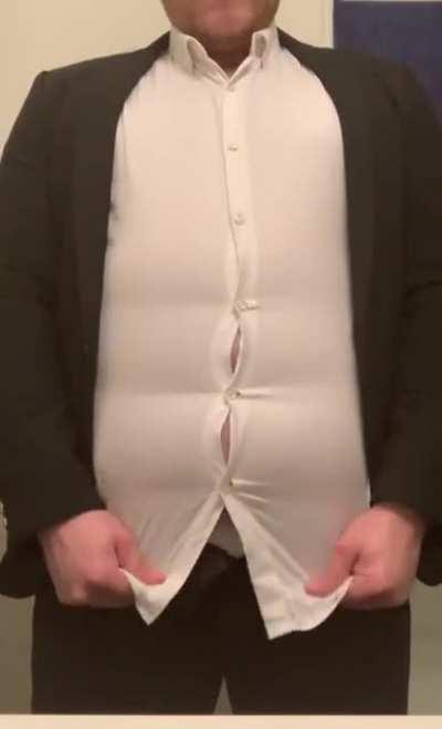 This is the suit I wore for my graduation in May 2019, fit perfectly. Pulled it out to get dry-cleaned for a work interview I have next week. I decided to go with something that worked better with my eyes.