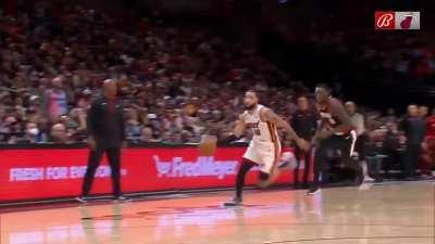 [Highlight] Caleb Martin Violently Attacks Innocent Rim, Technical Assessed