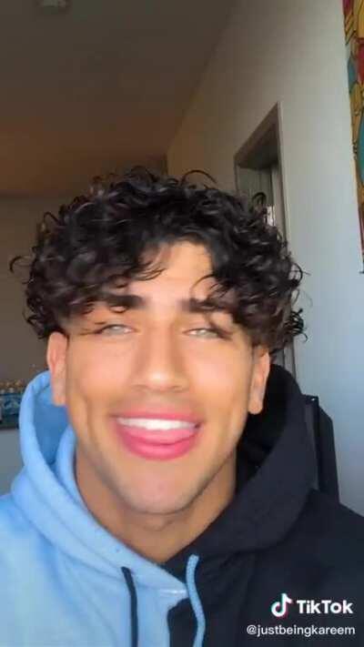 The girls be single these days because the boys are too busy acting like girls on tik tok