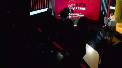 Dios nos salve del comunismo