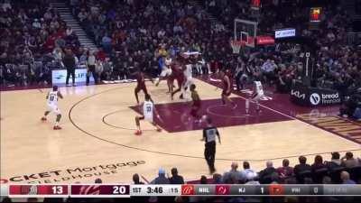 [Highlight] Scoot Henderson attempts a three