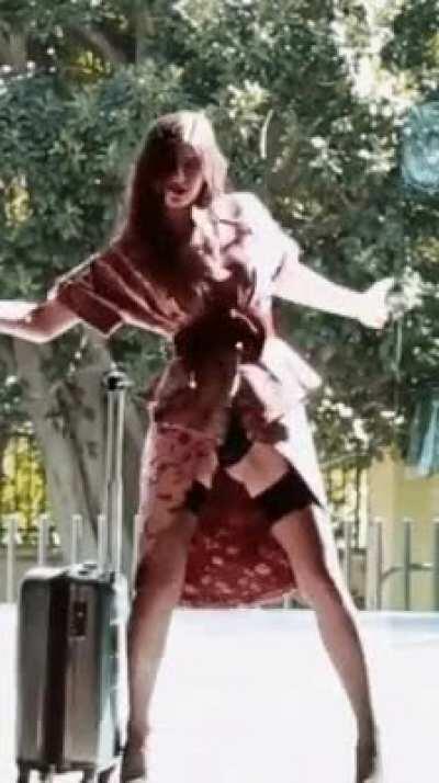 Alexandra Daddario is fucking HOT with those stockings