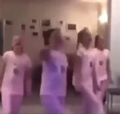 the whole enemy team after sonass ults them 💀⚠️