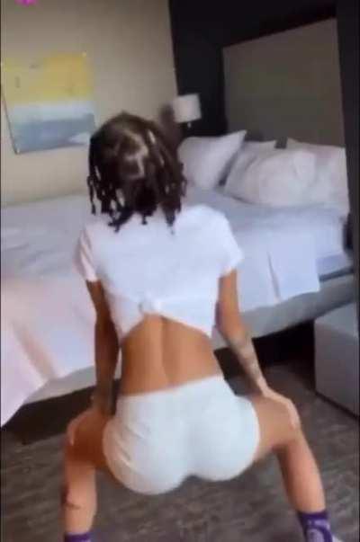 coilerayy - Video #1408