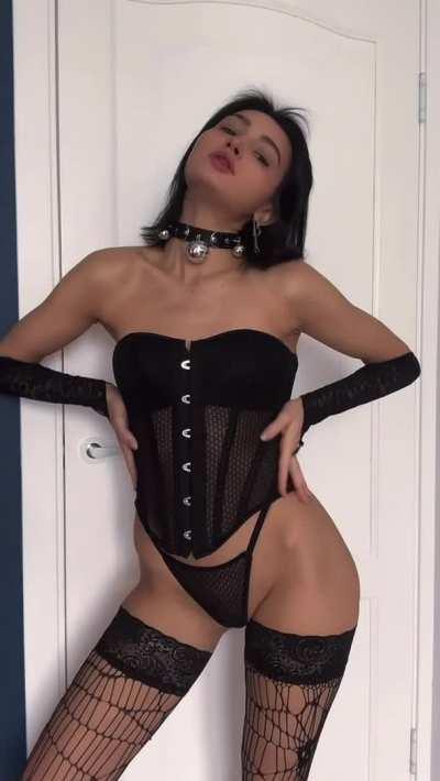 You need to undress mommy..