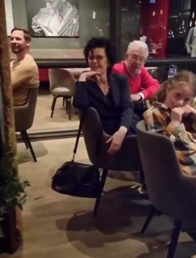 *eVeRY tIMe i gET PIzZa*