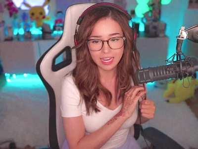 Something about glasses 😩