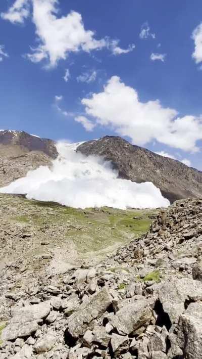 Avalanche in the Tian Shan Mountains in Kyrgyztan on 10 July 2022. 9 Brits and 1 American were on a guided tour when it hit. All survived.