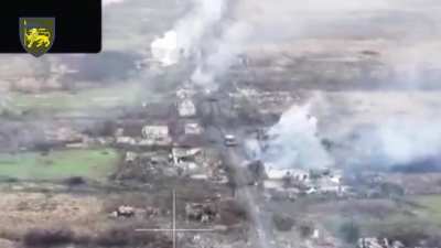 Two Ukrainian tanks firing at Russian positions in Ivanivka, north east of Lyman. January 2025