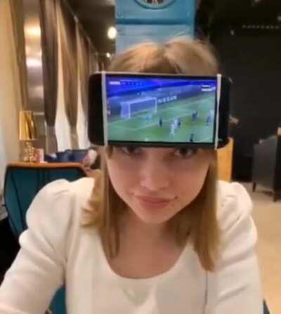 Если она так не делает, то зачем вы вместе?!