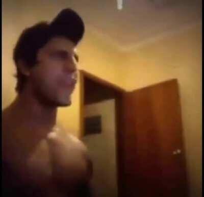 Zyzz's opinion on anime profile pictures