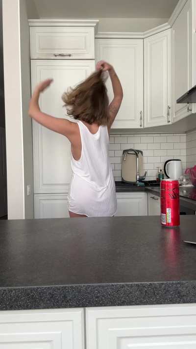 I hate wearing panties