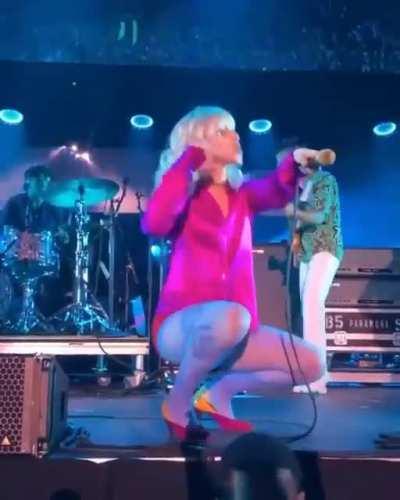 I hope she has the same energy in the next tour