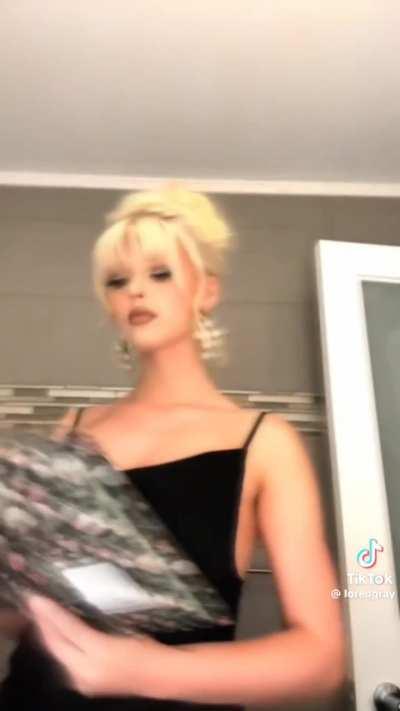 Beautiful Sexy Doll 😍