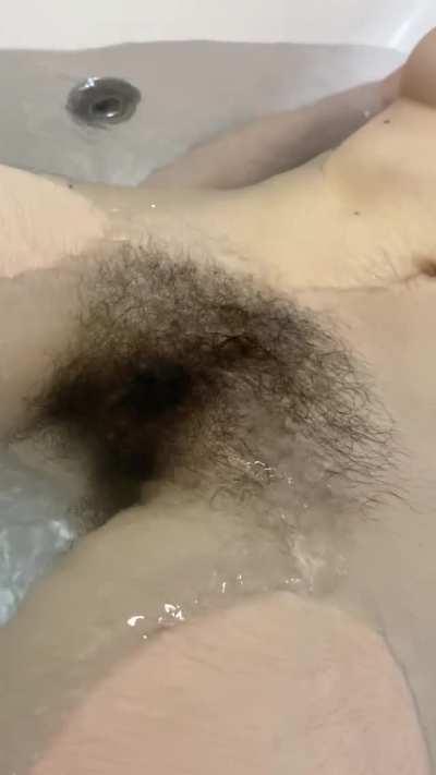 [F22] love a wet bush 😉✨