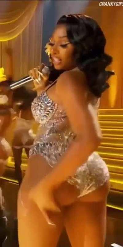 Megan Thee Stallion @theestallion