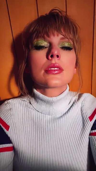 She is So Beautiful.