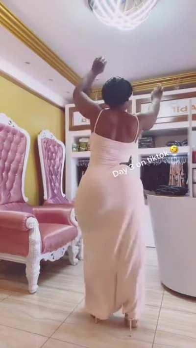 BIG BOOTY MOre and more