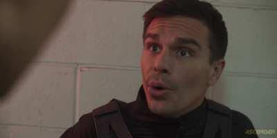 I made a video about how NPCs ignore weird things in Hitman