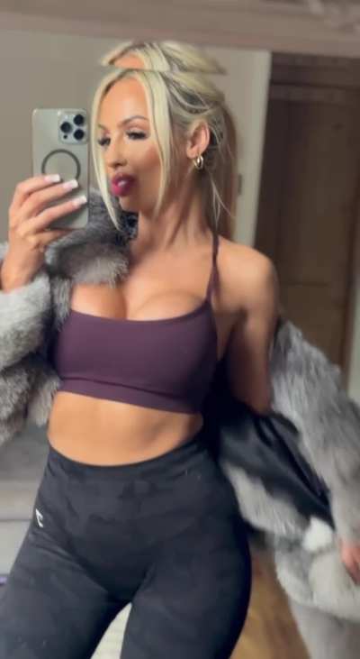 tinybey01 Boobs & Fur