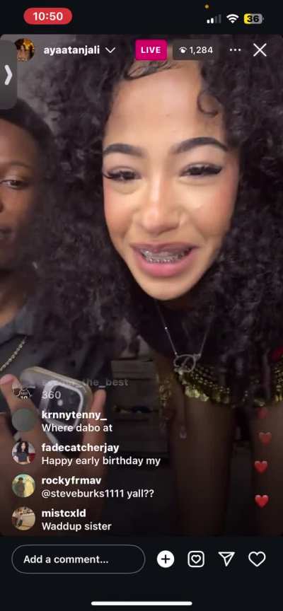 aya live 😍 hmu on telegram @n00pa for her groups(money ready only)