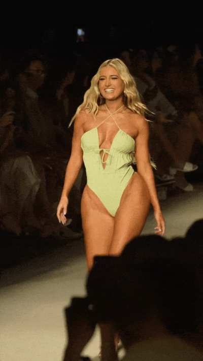 Jilissa Zoltko - Paraiso Swim Week