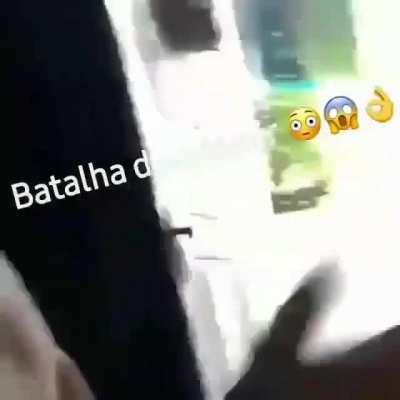 Alguém tem o nome desse vídeo pfv kkkkkk