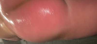 Would you meet me in the showers after an extra hot workout?