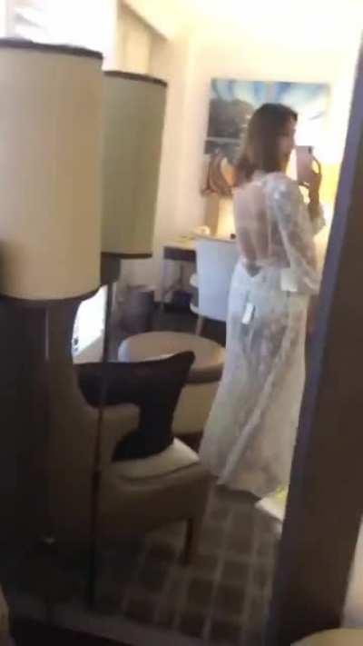 Sydnee Goodman : IGN : Celebs